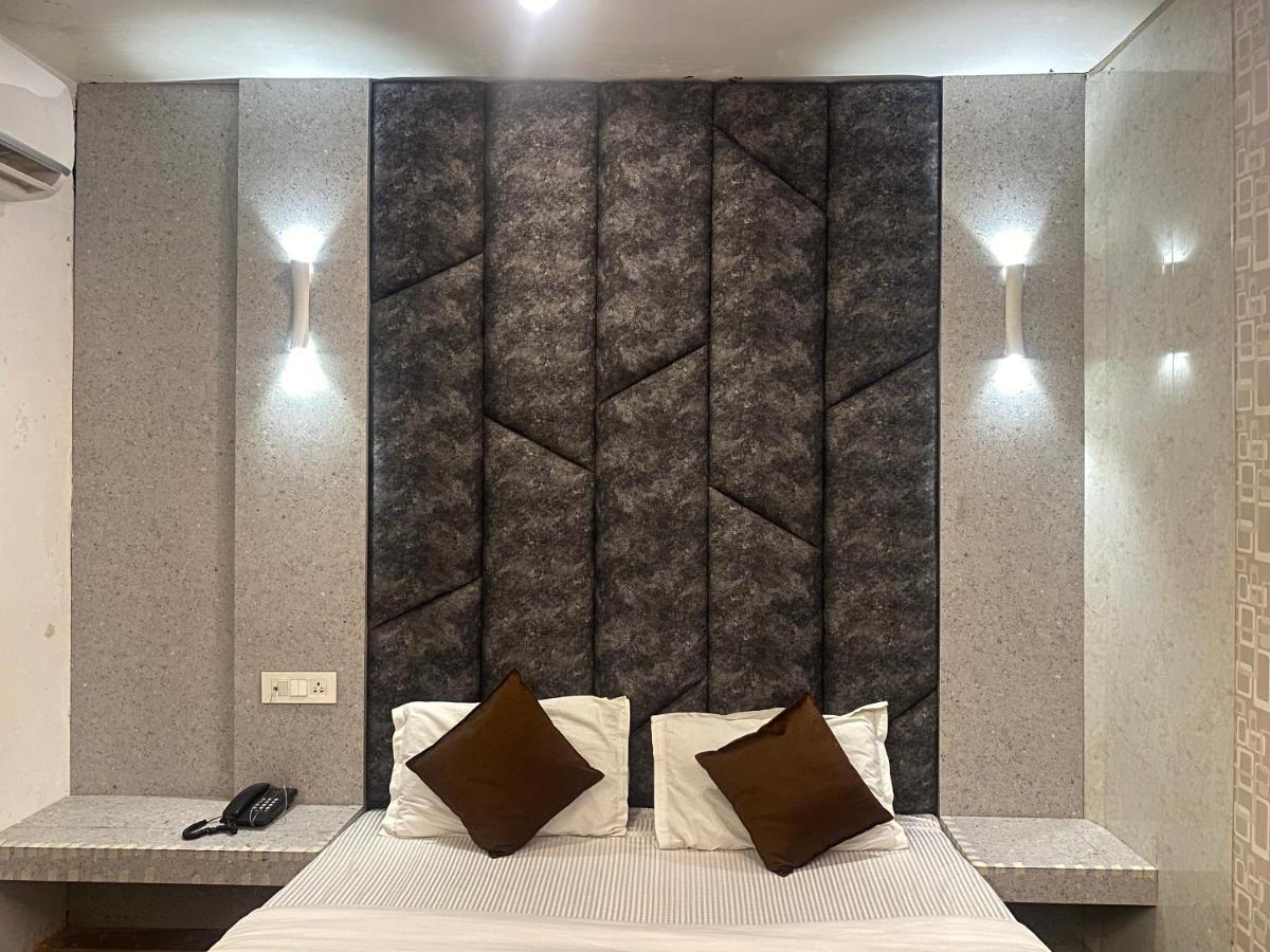 Grg Pardesi Hotel Haridwar Exterior photo