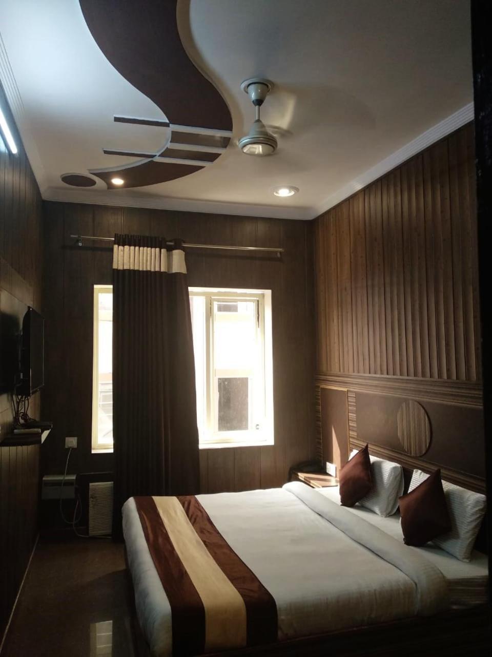 Grg Pardesi Hotel Haridwar Exterior photo
