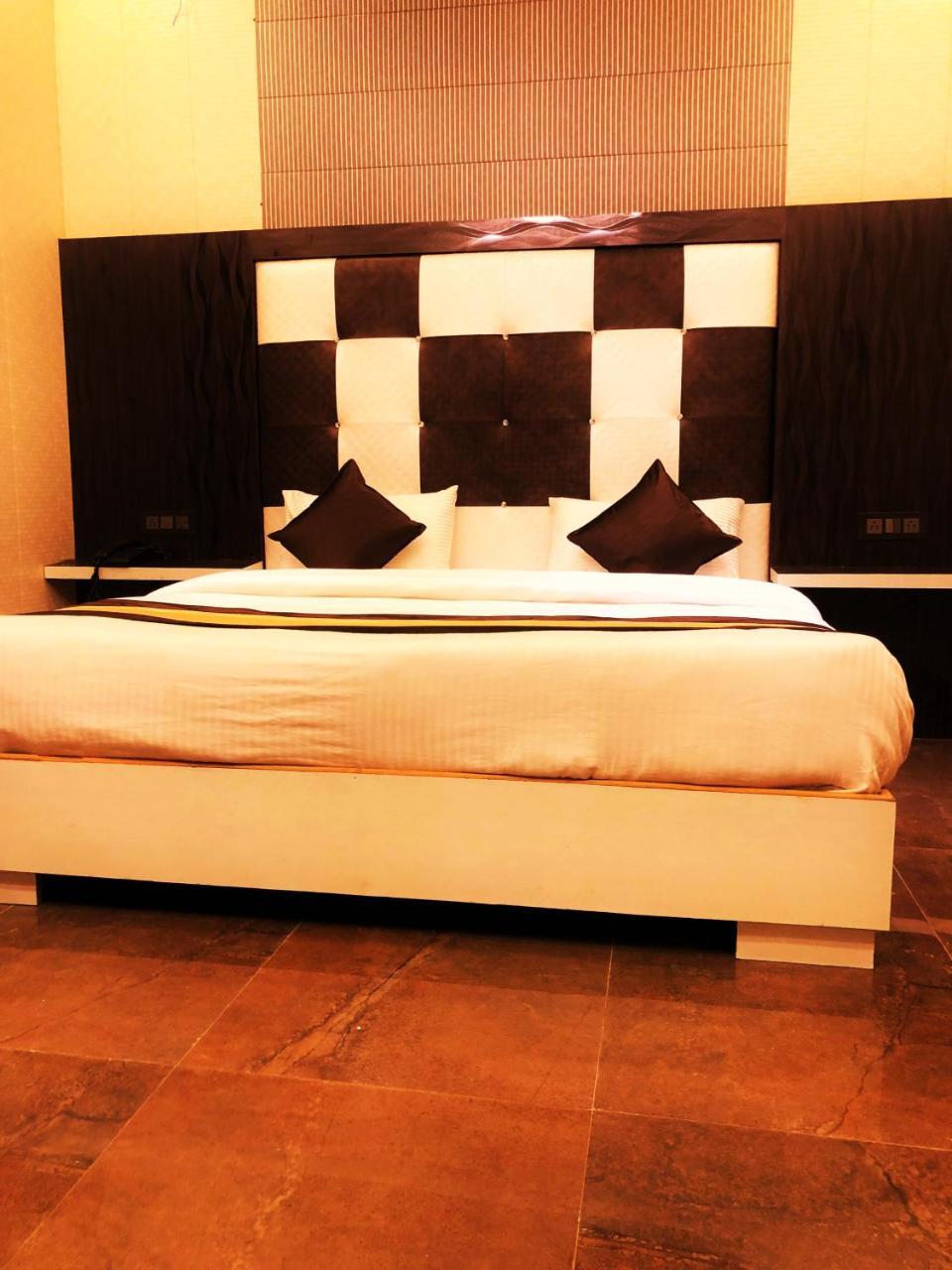 Grg Pardesi Hotel Haridwar Exterior photo